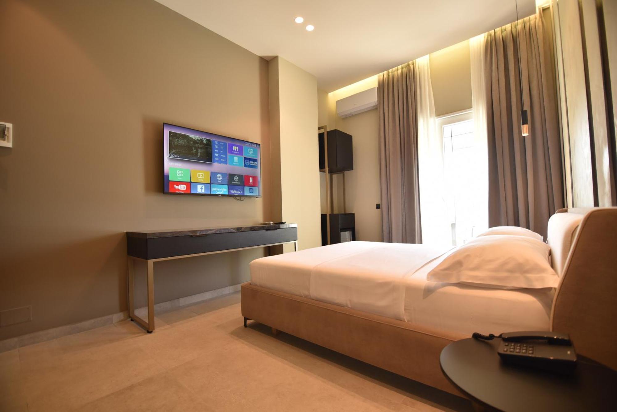 Nuna Hotel Radhimë Zimmer foto